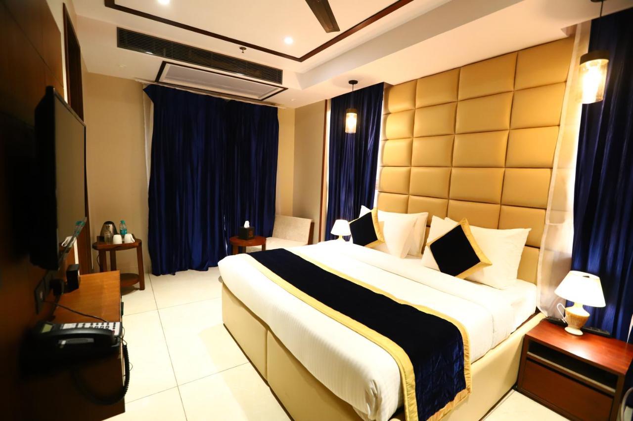 Sanca International Hotel In Patel Nagar Delhi Νέο Δελχί Εξωτερικό φωτογραφία